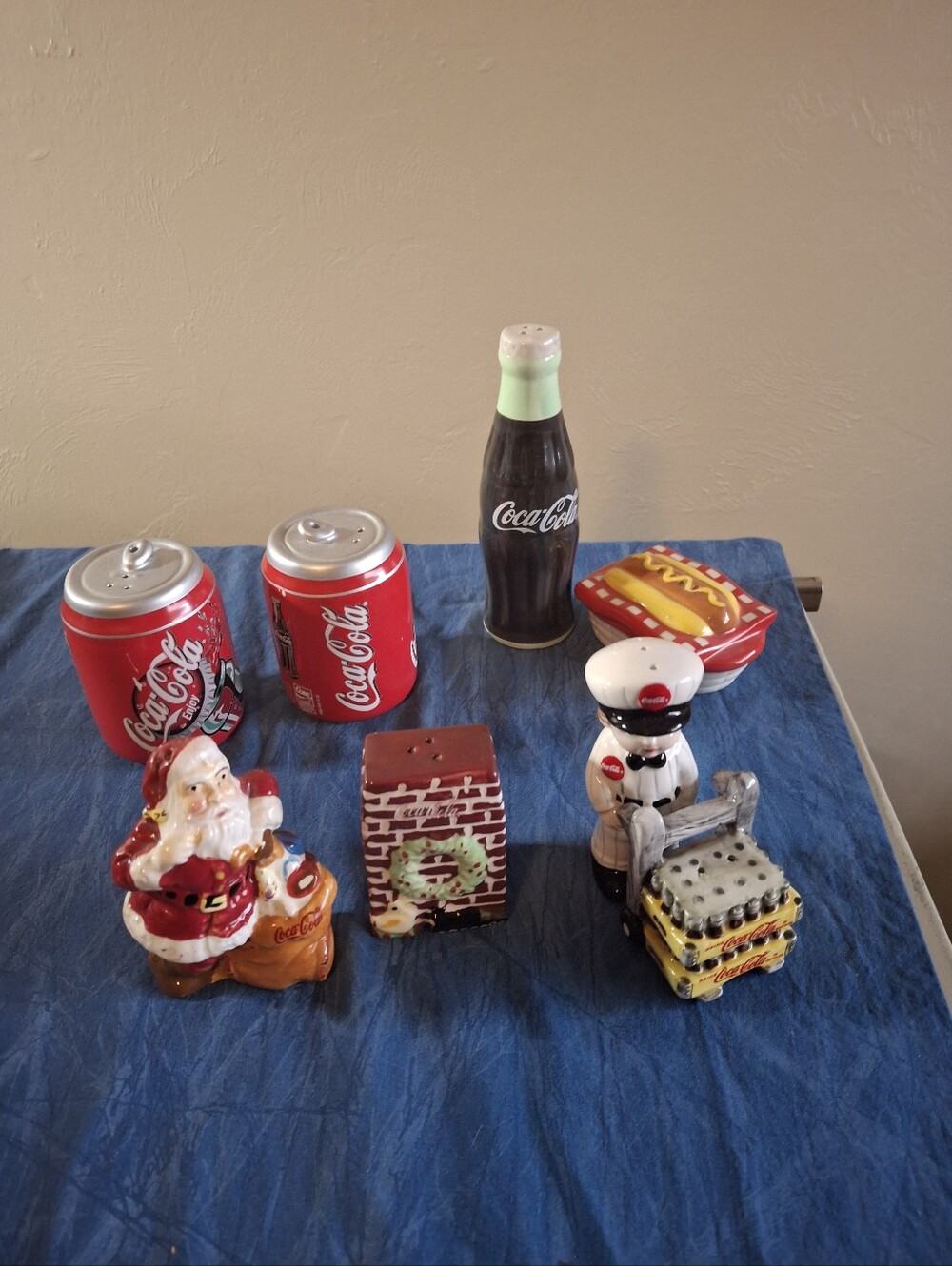 Coca-Cola ceramic salt and pepper shakers - 4 pair